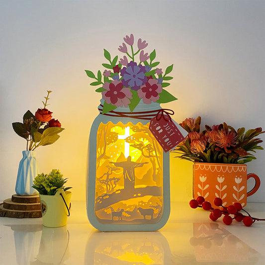 Small paper keepsake box as a hostess gift