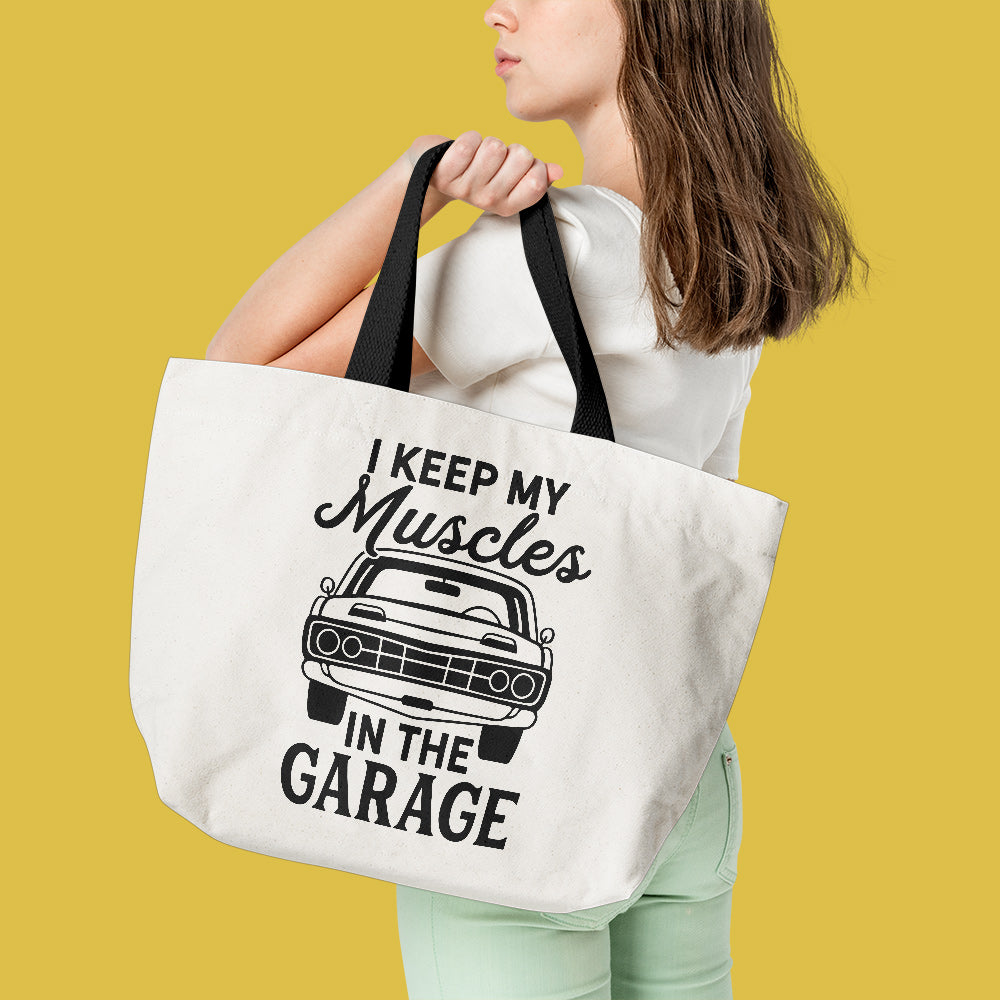 I Keep My Muscles In The Garage - Cricut File - VEKTOR KRAFT