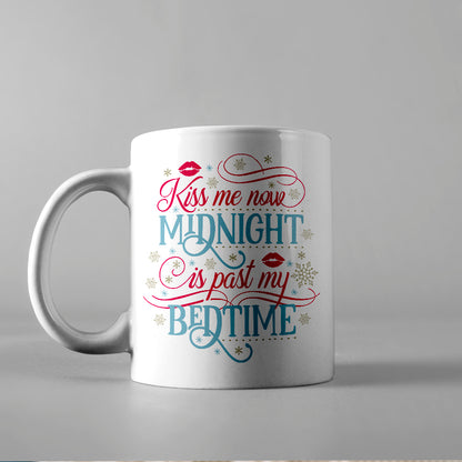 Kiss Me Now Midnight Is - Cricut File - VEKTOR KRAFT