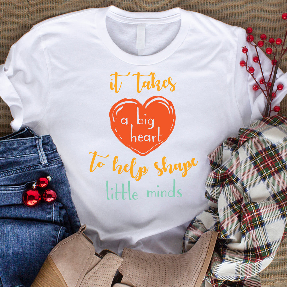 It Takes A Big Heart To Help Shape Little Minds - Cricut File - VEKTOR KRAFT