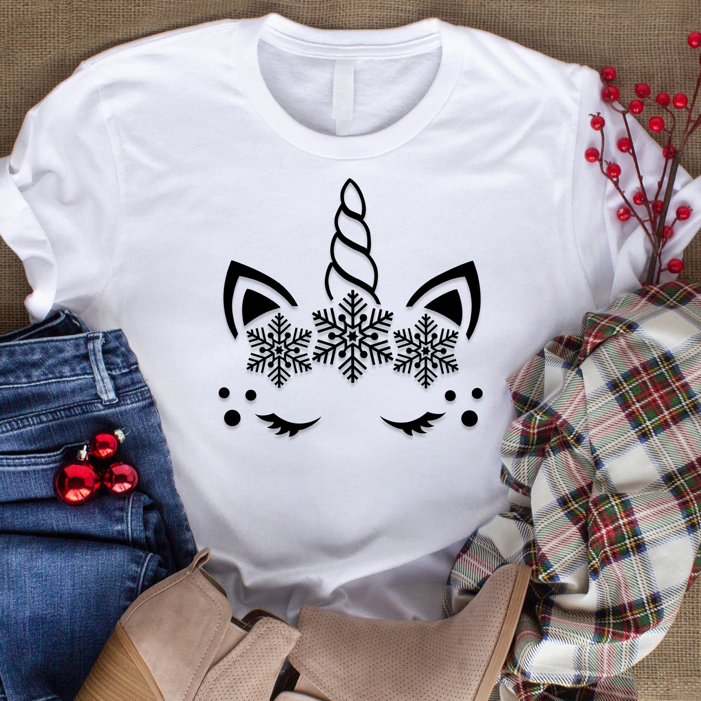 Christmas Unicorn - Christmas Cricut File - VEKTOR KRAFT