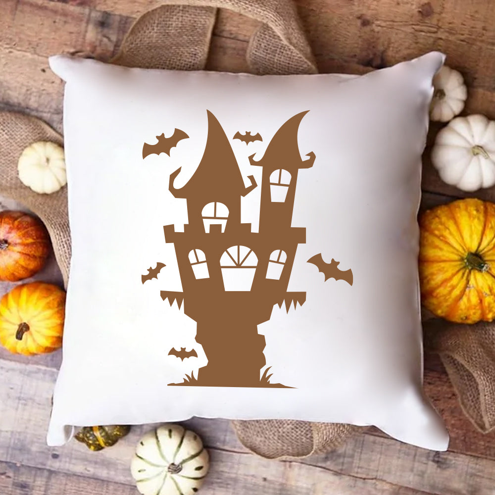 Spooky Castle With Bats - Cricut File - VEKTOR KRAFT