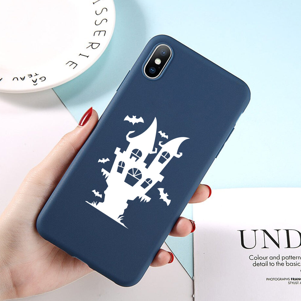 Spooky Castle With Bats - Cricut File - VEKTOR KRAFT