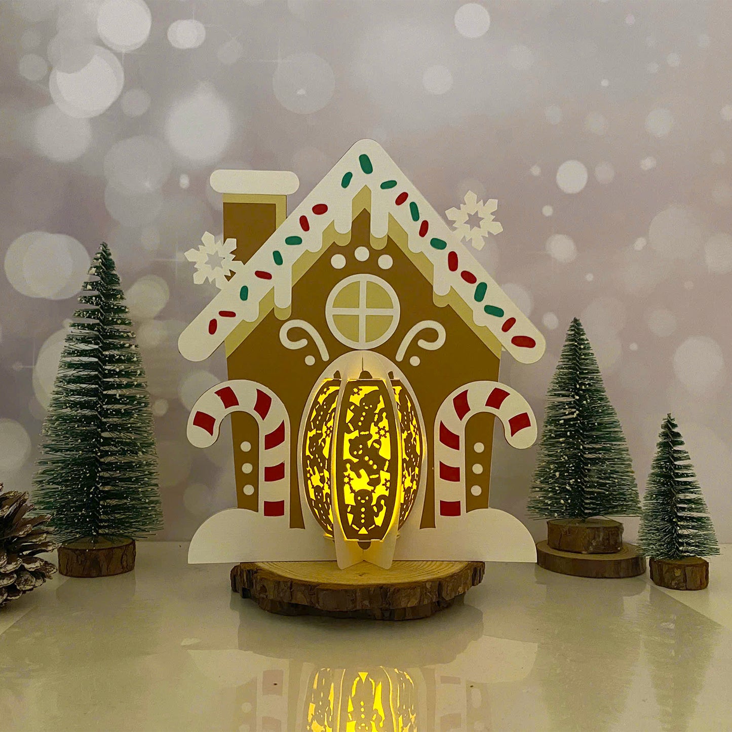 Gingerbread House - 3D Christmas Lantern File - Cricut File  - VEKTOR KRAFT