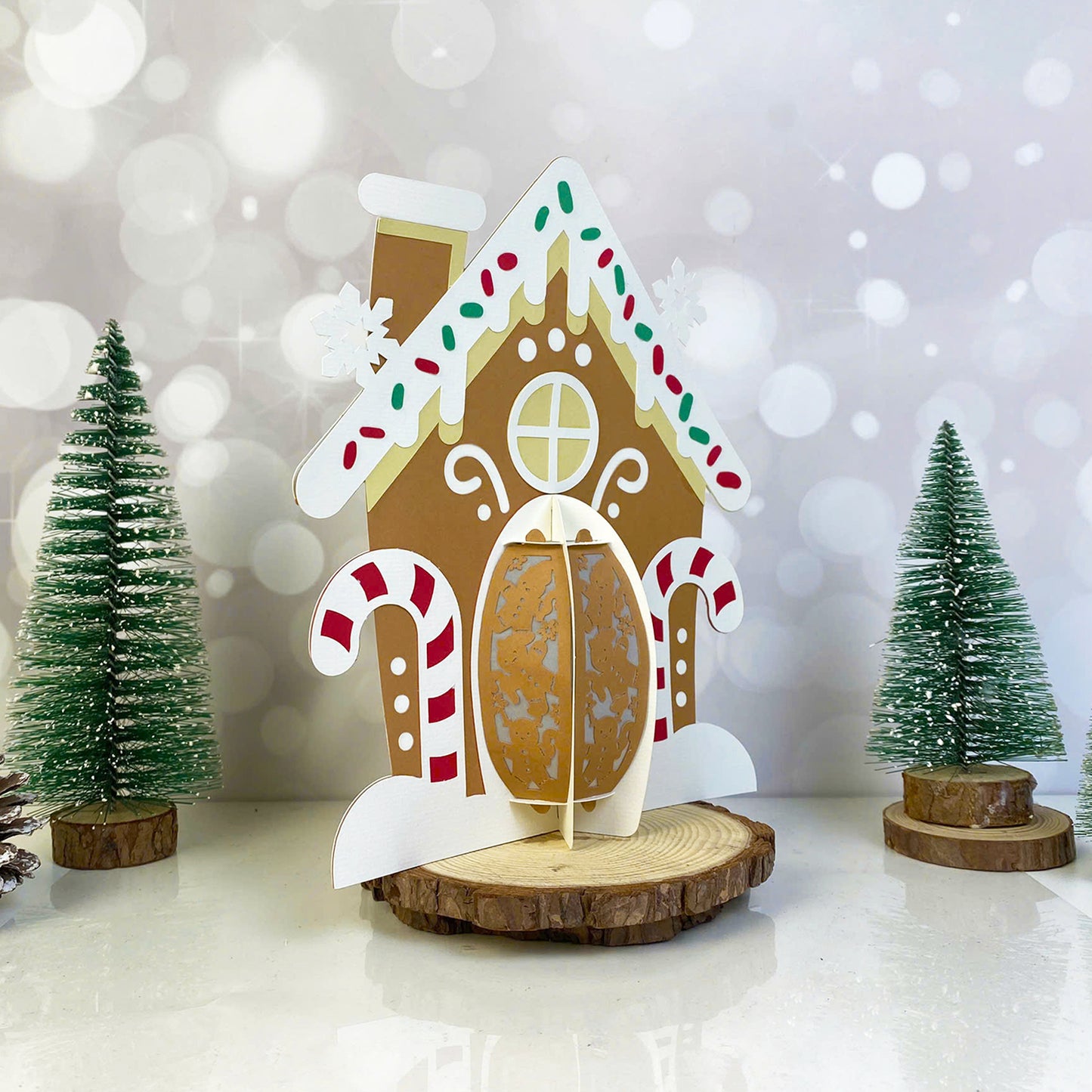 Gingerbread House - 3D Christmas Lantern File - Cricut File  - VEKTOR KRAFT