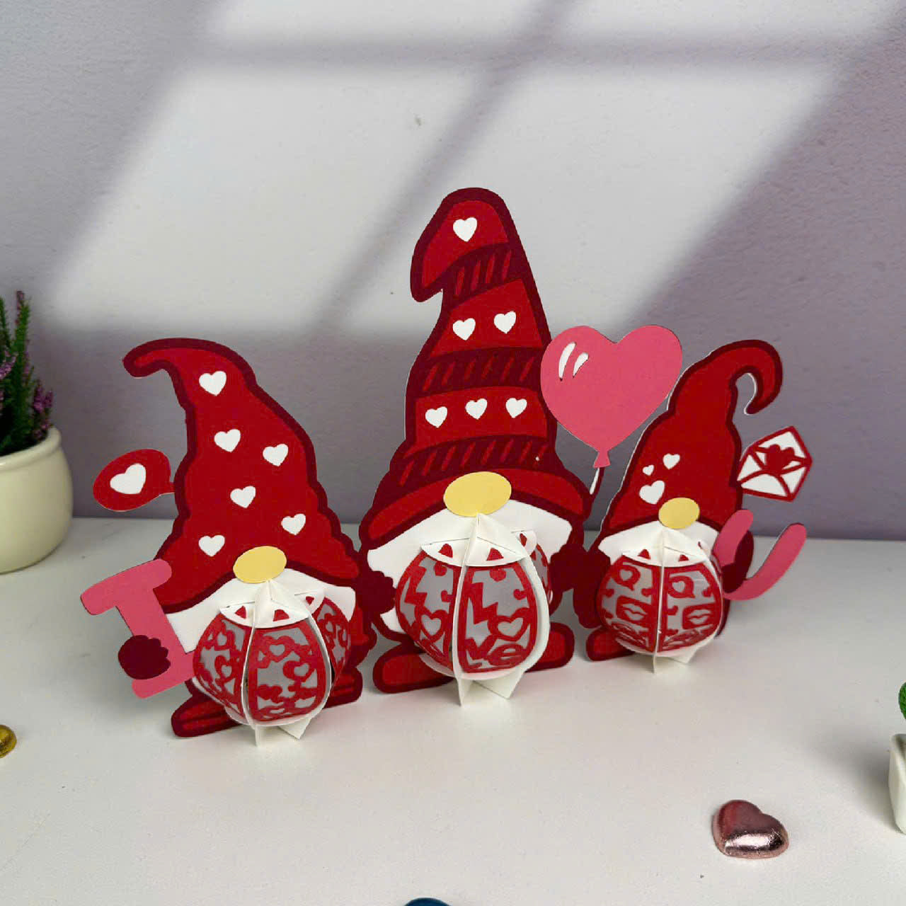 Gnome Valentine - 3D Valentine Paper Lantern File  - Cricut File  - VEKTOR KRAFT